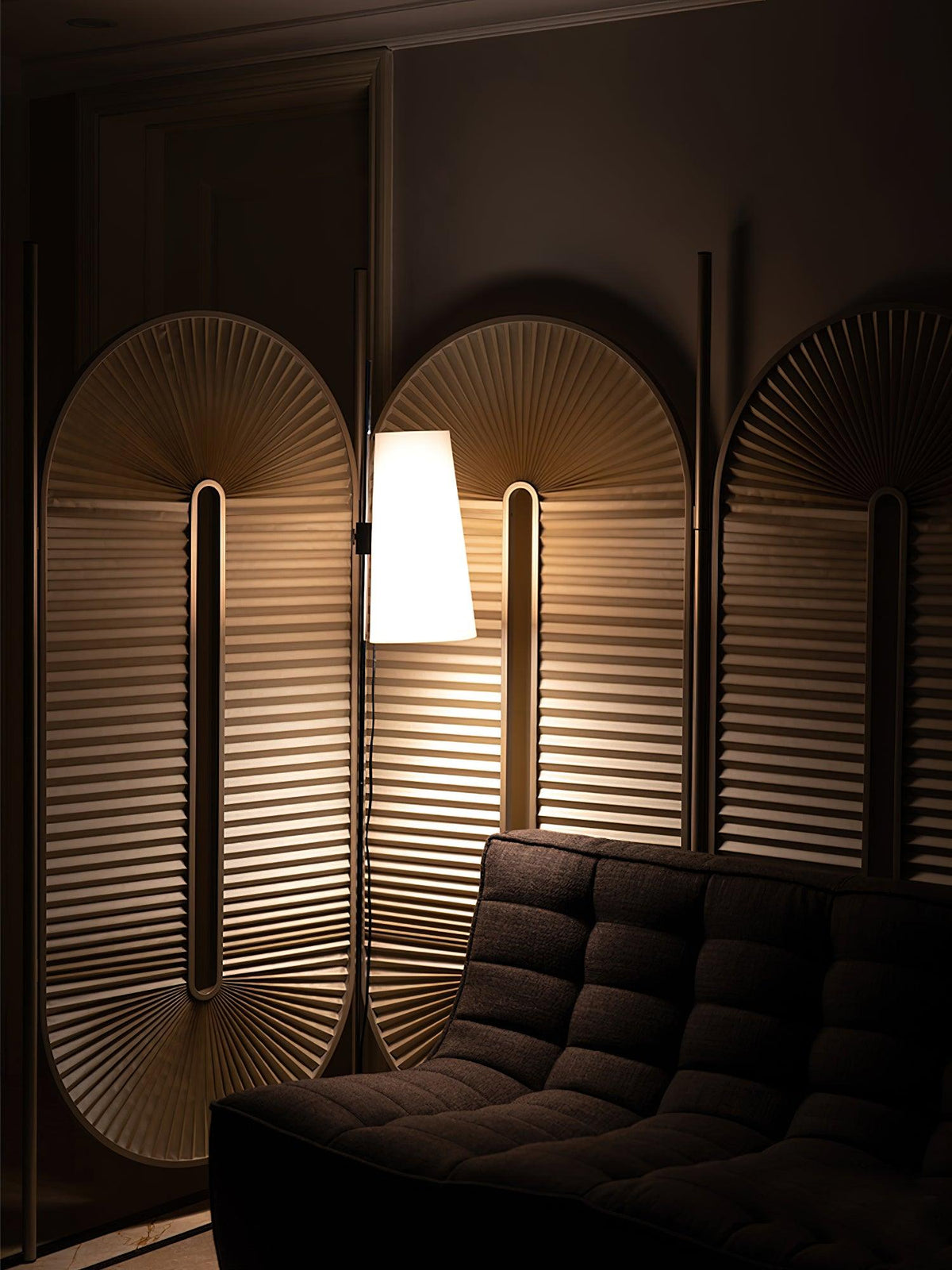 Lupe Floor Lamp