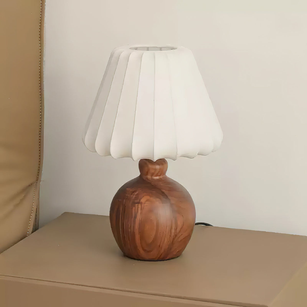 luxe-blossom-table-lamp