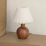 luxe-blossom-table-lamp