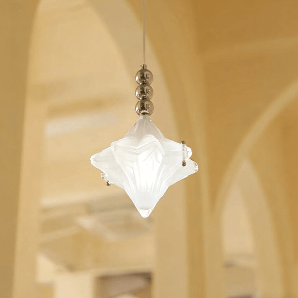 Lyra Star Pendant Light – Modern Glass Chandelier for Dining Room & Entryway