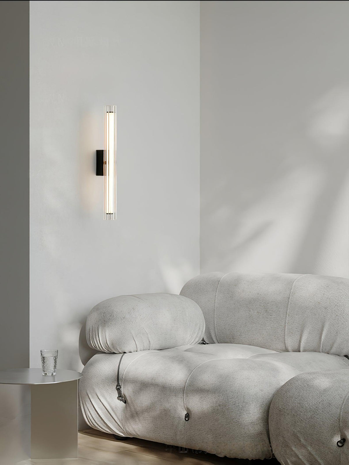 macie-wall-lamp