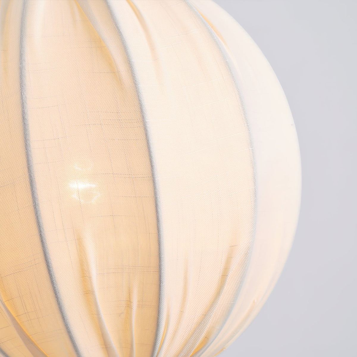 made-kenroy-pendant-lamp