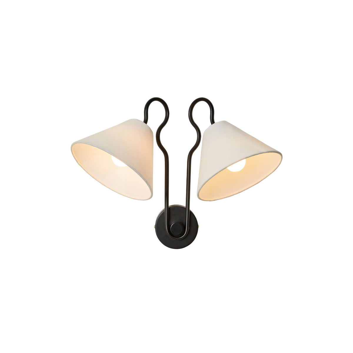 madelyn-wall-lamp