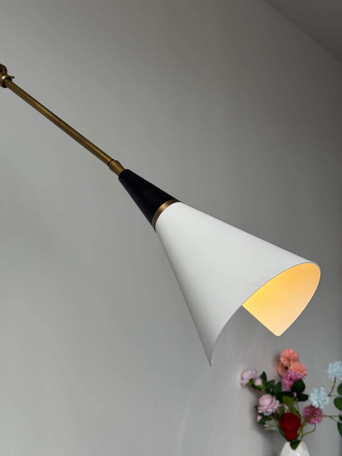 magari-wall-lamp