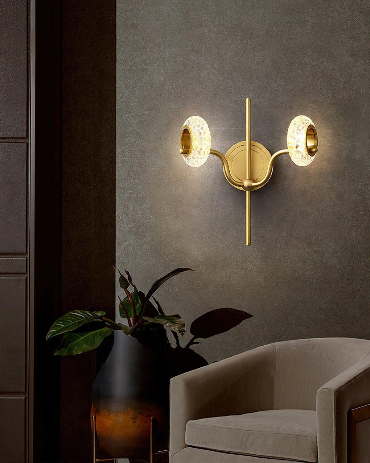 magic-ring-wall-light