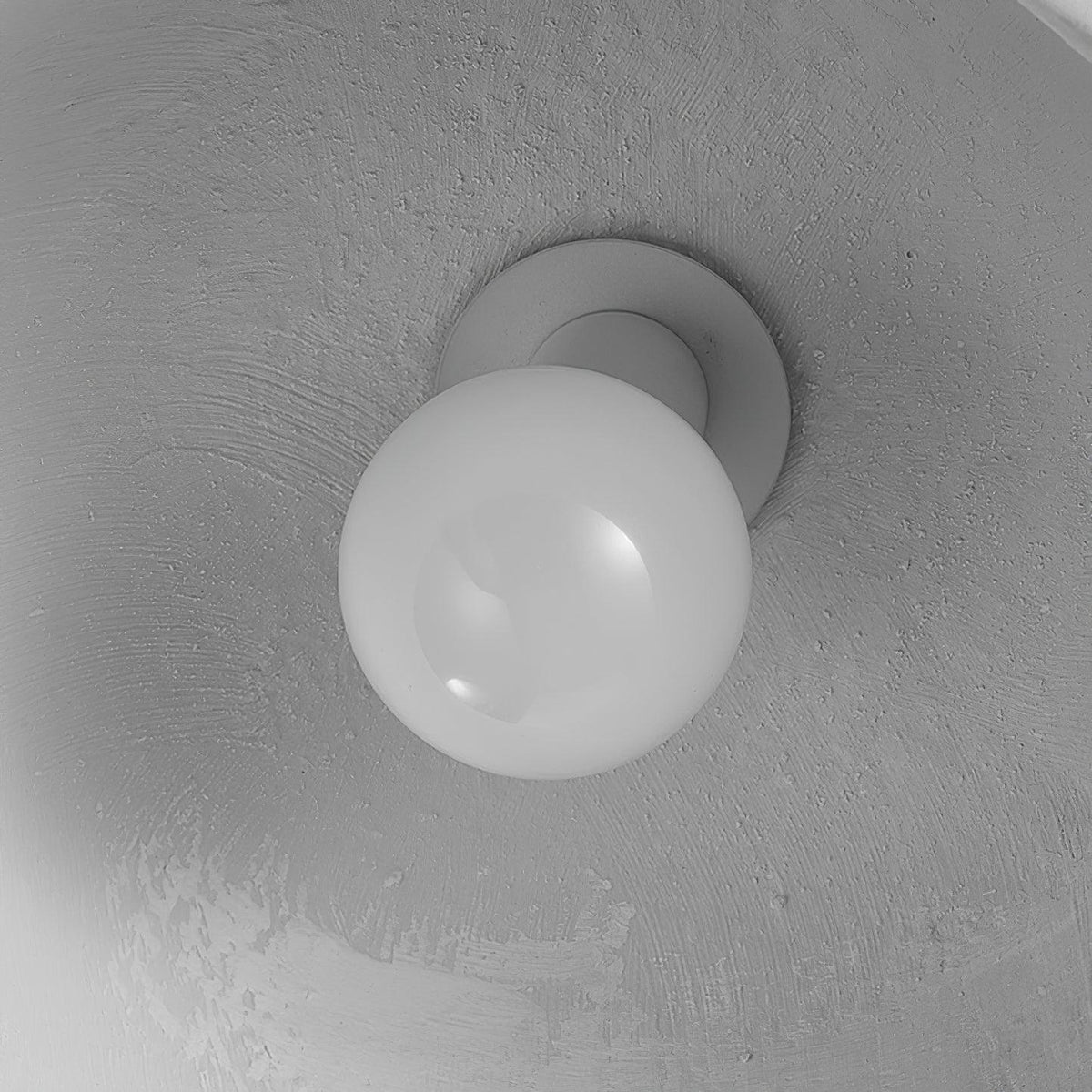 Malva Pendant Light – Sculptural White Clay LED Pendant for Modern Interiors