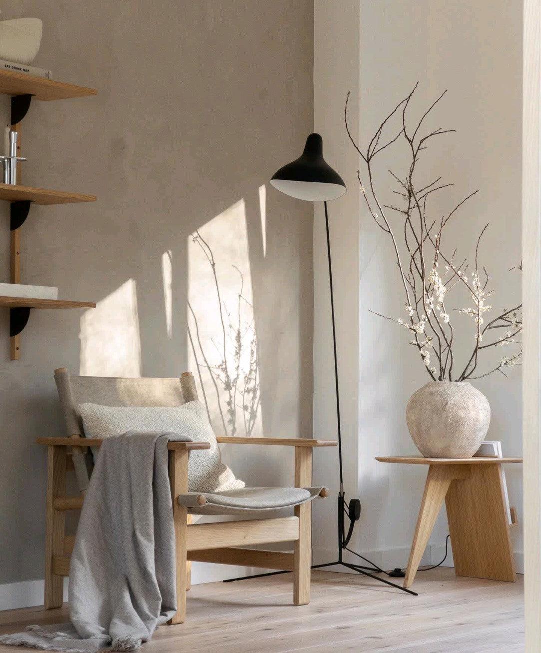 mantis-arm-floor-lamp