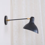 mantis-wall-lamp