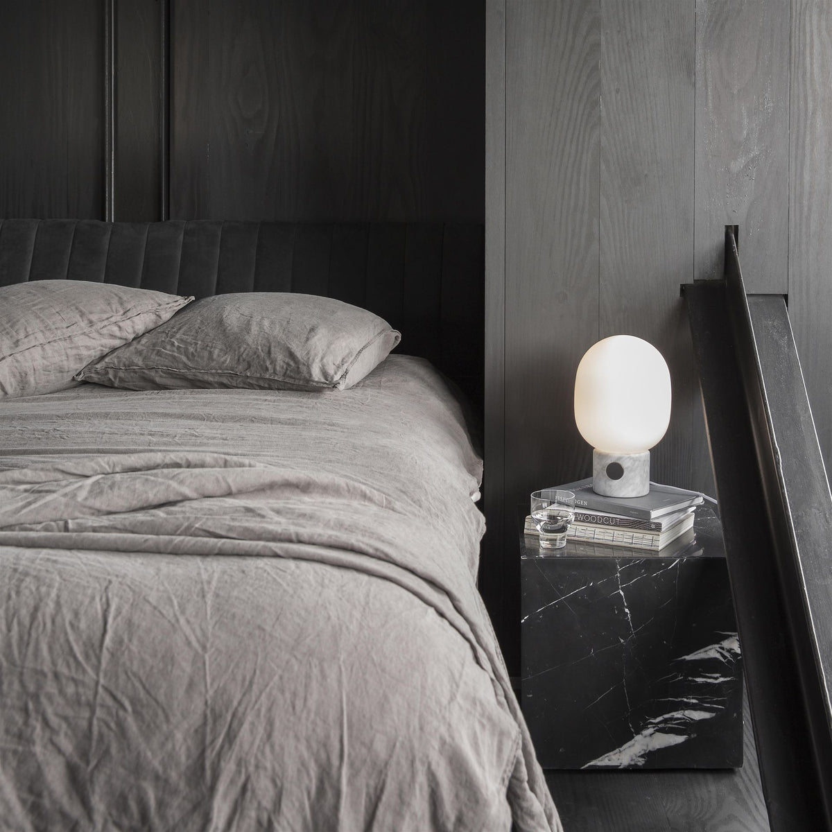 Jwda Table Lamp