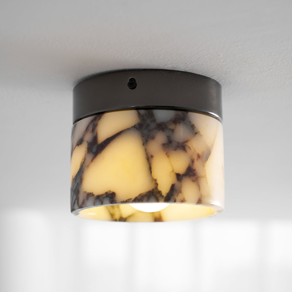 marble-round-ceiling-lamp