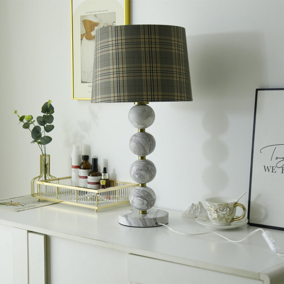 Terra Sculpt Floor Lamp