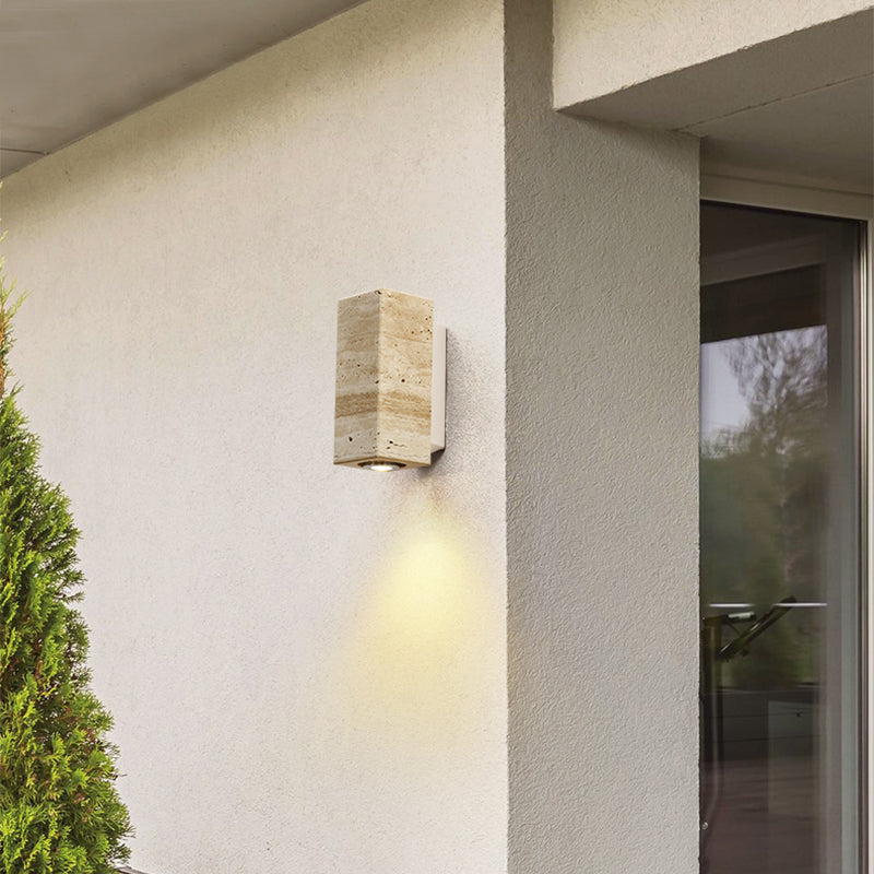marec-wall-lamp