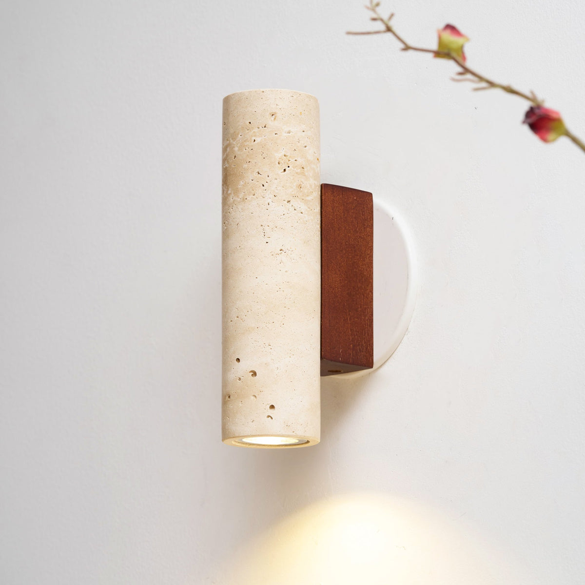 marec-wall-lamp