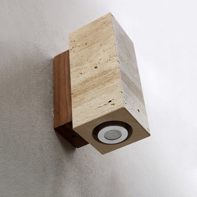 marec-wall-lamp