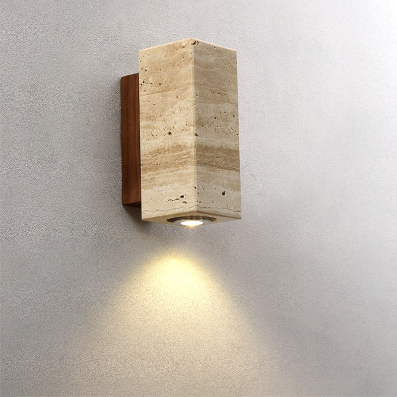 marec-wall-lamp