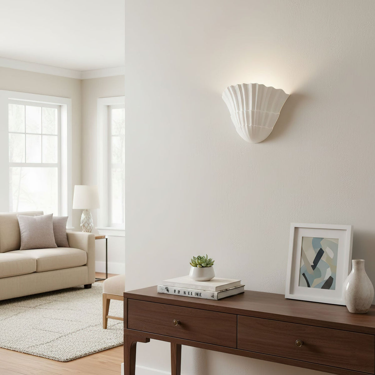 Marina Shell Wall Sconce – Sculptural Coastal Light in White