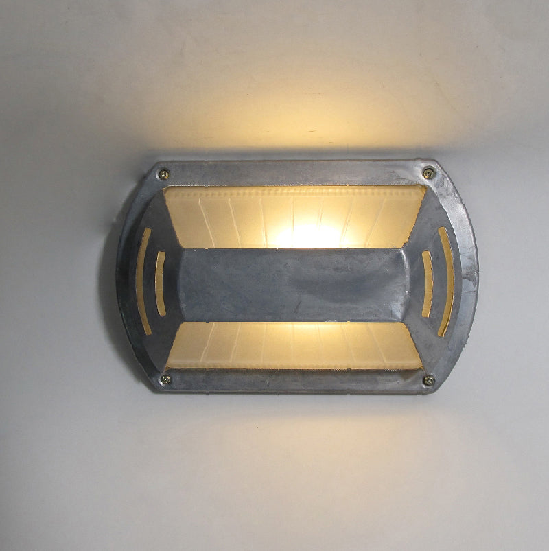 marine-outdoor-sconce