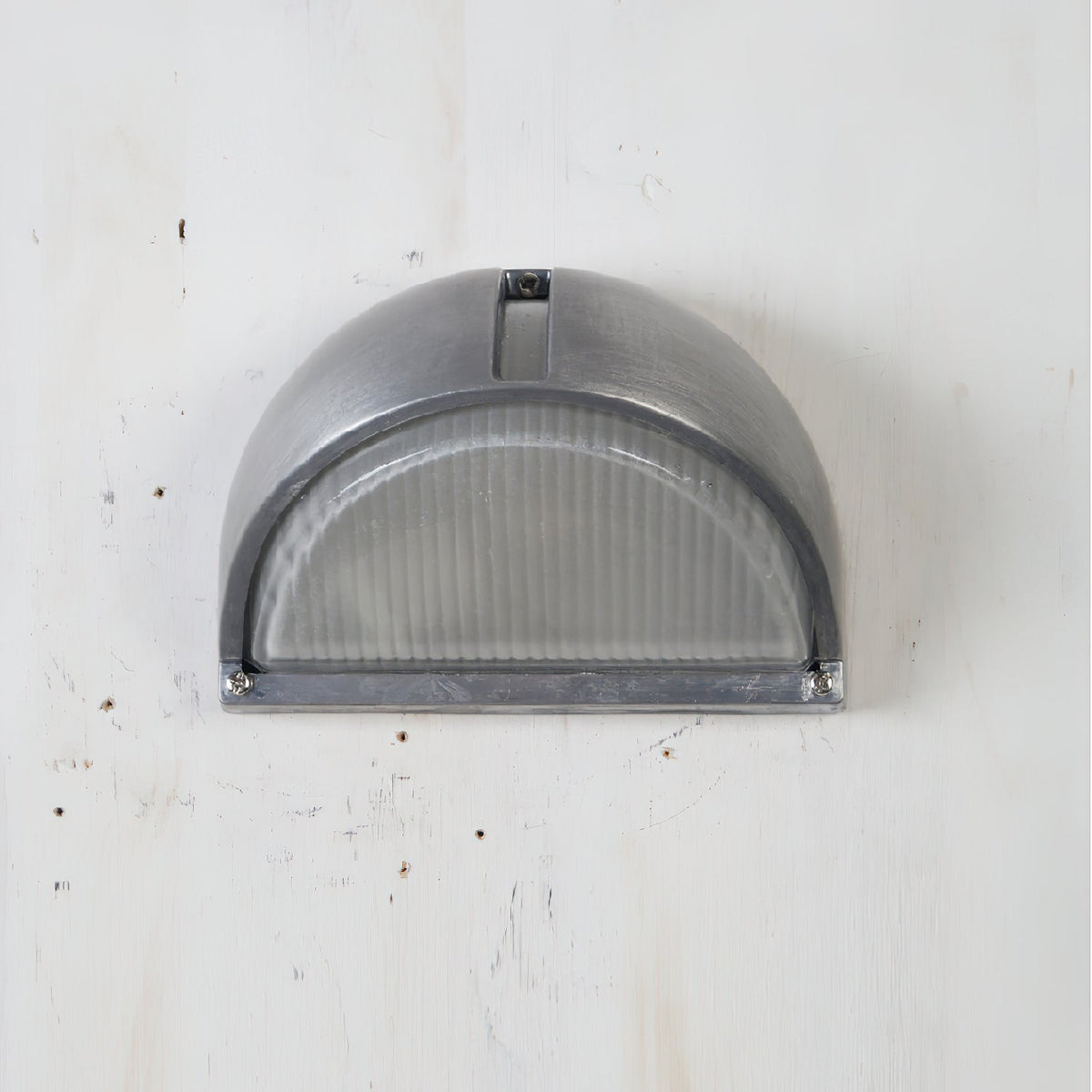 marine-outdoor-sconce
