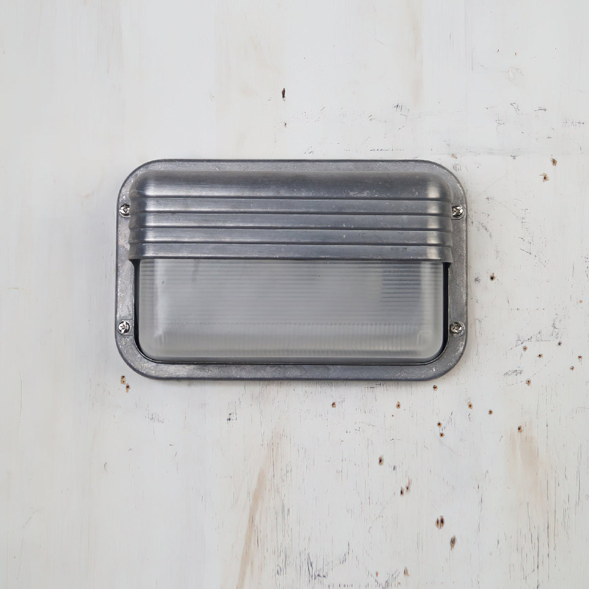 marine-outdoor-sconce