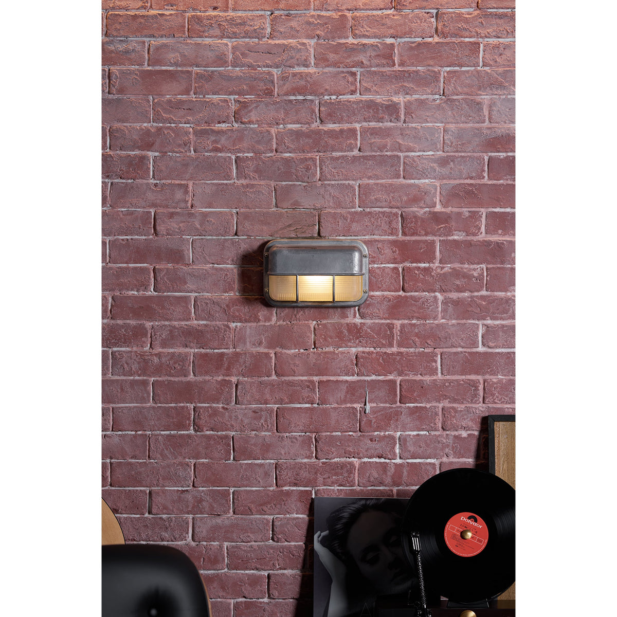 marine-outdoor-sconce