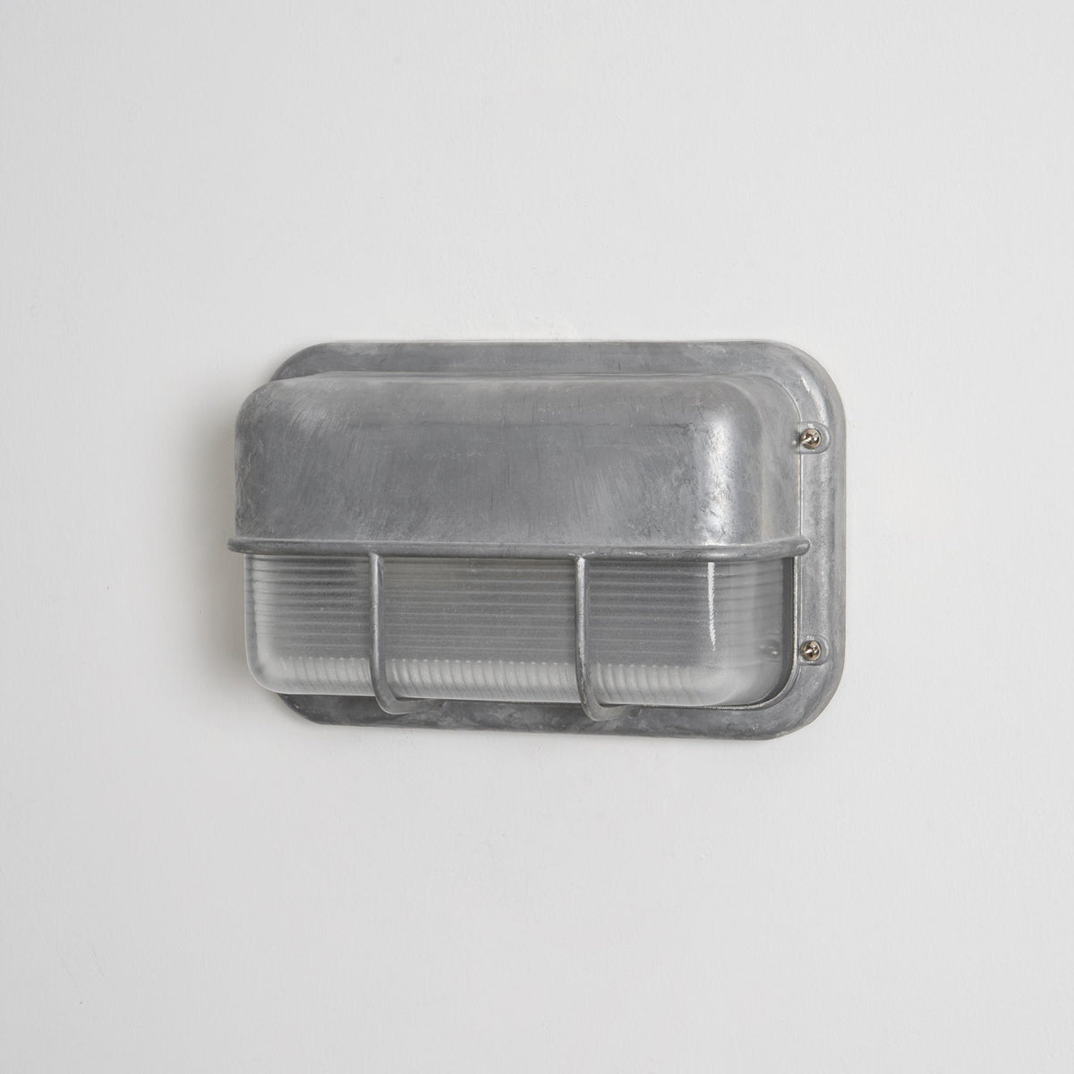 marine-outdoor-sconce