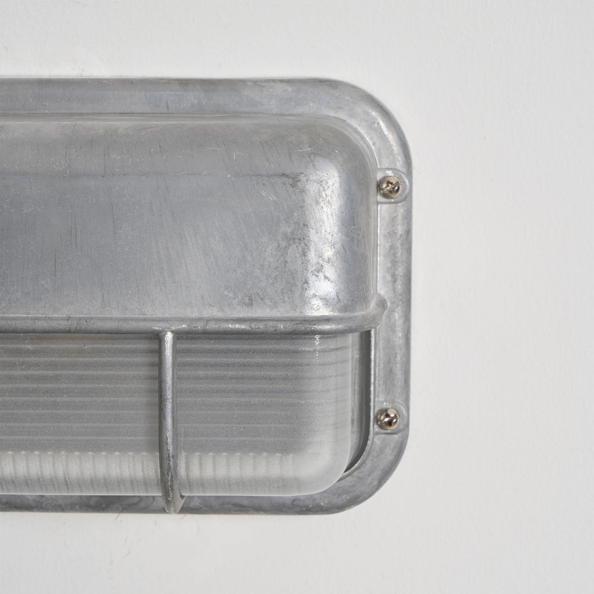 marine-outdoor-sconce