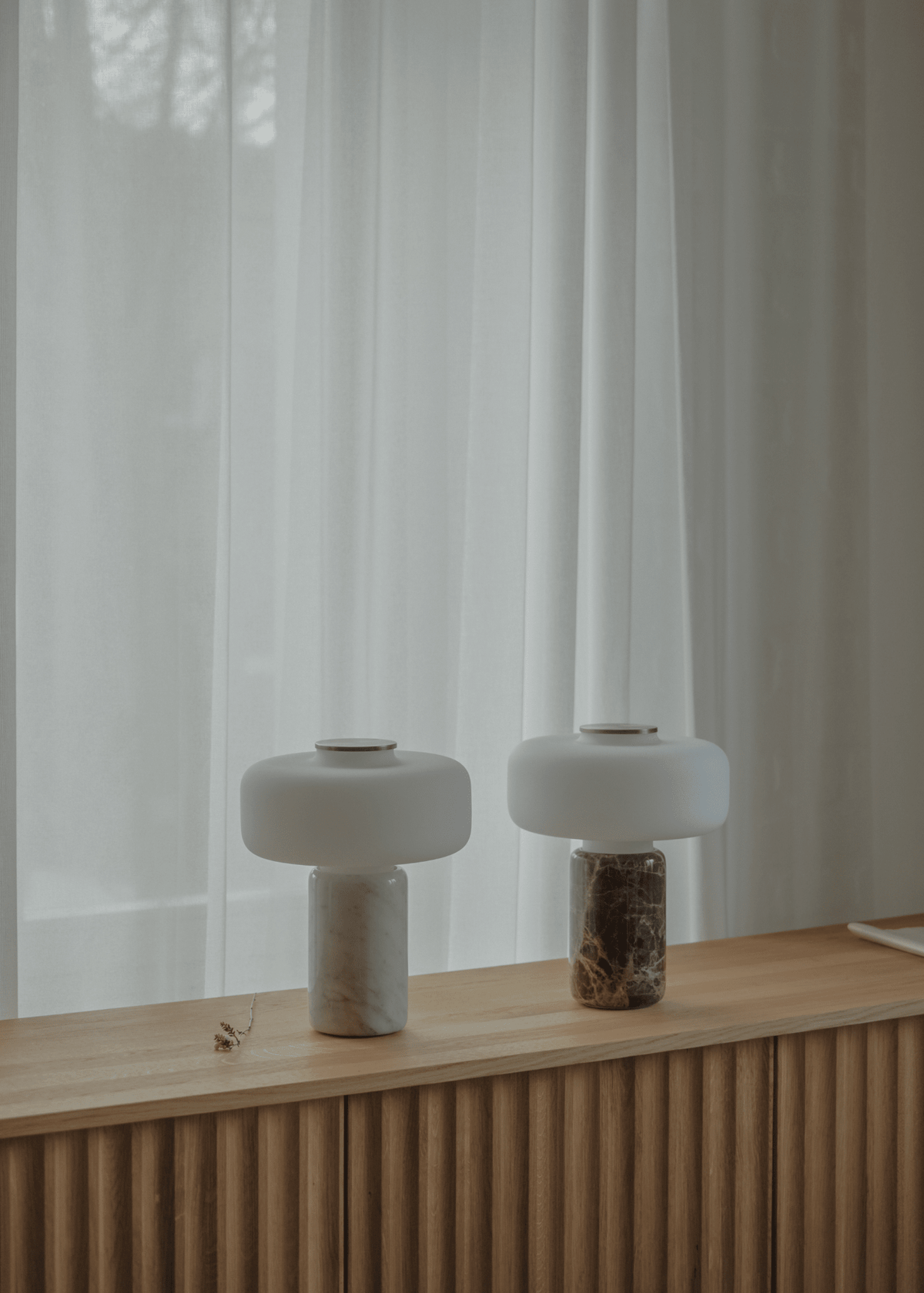 Maris Rechargeable Marble Table Lamp – Cordless LED Accent Light