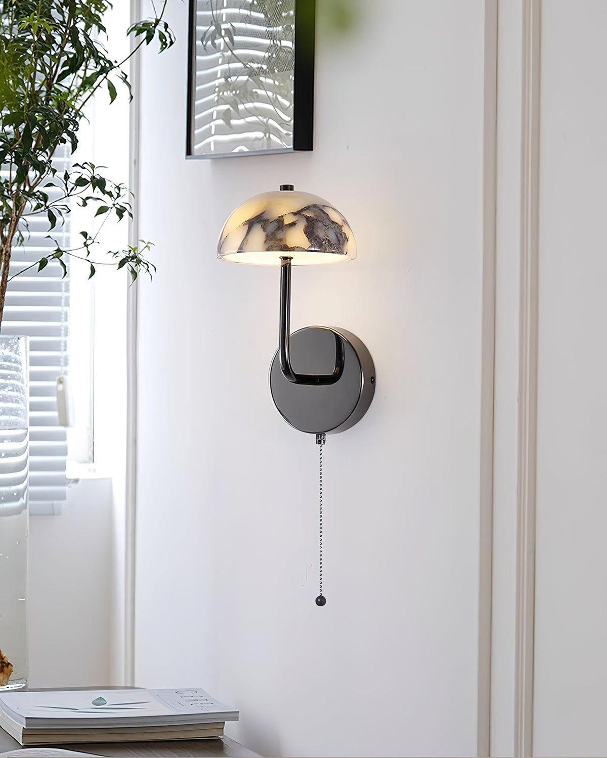 marla-wall-lamp