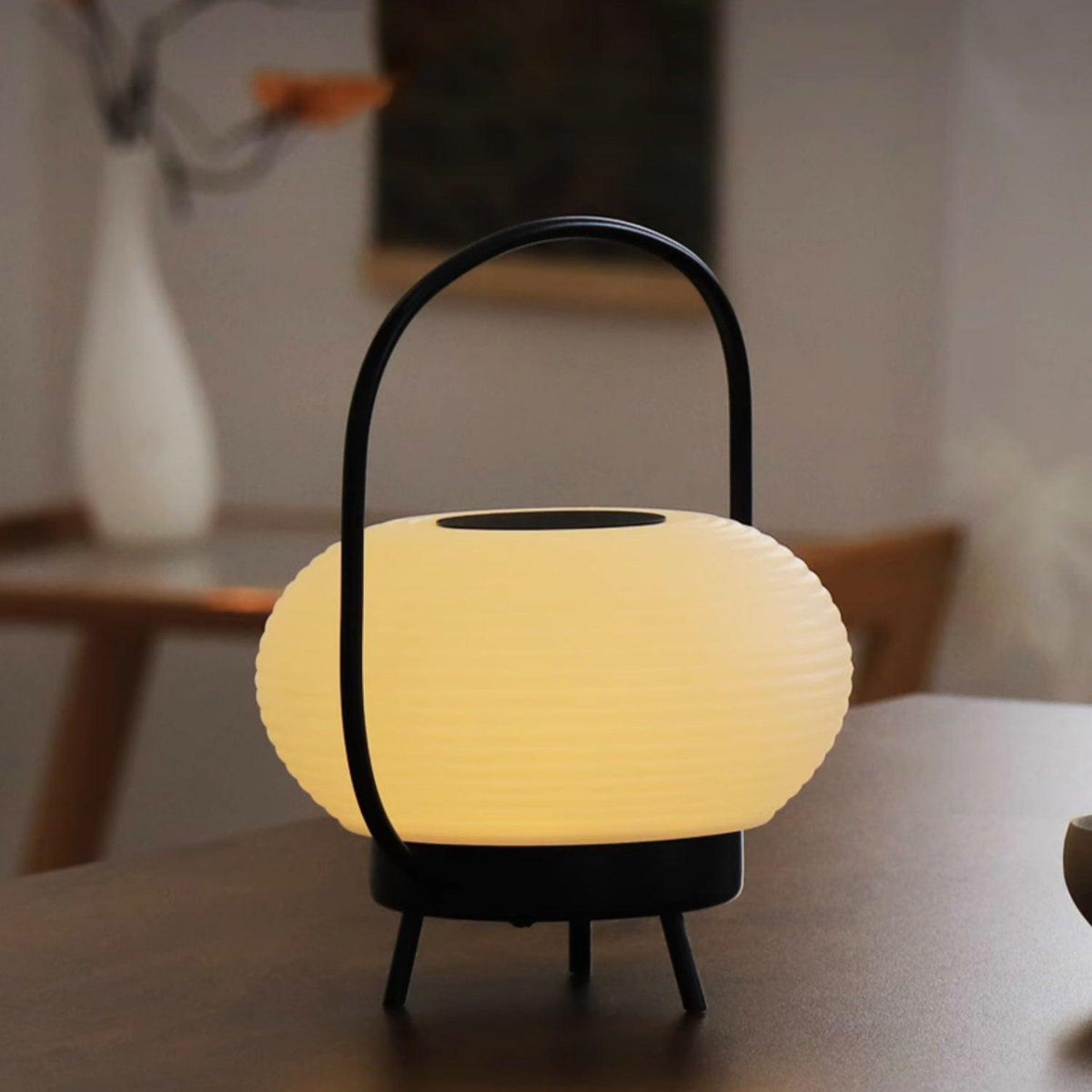 Masker Portable Built In Battery Table Light