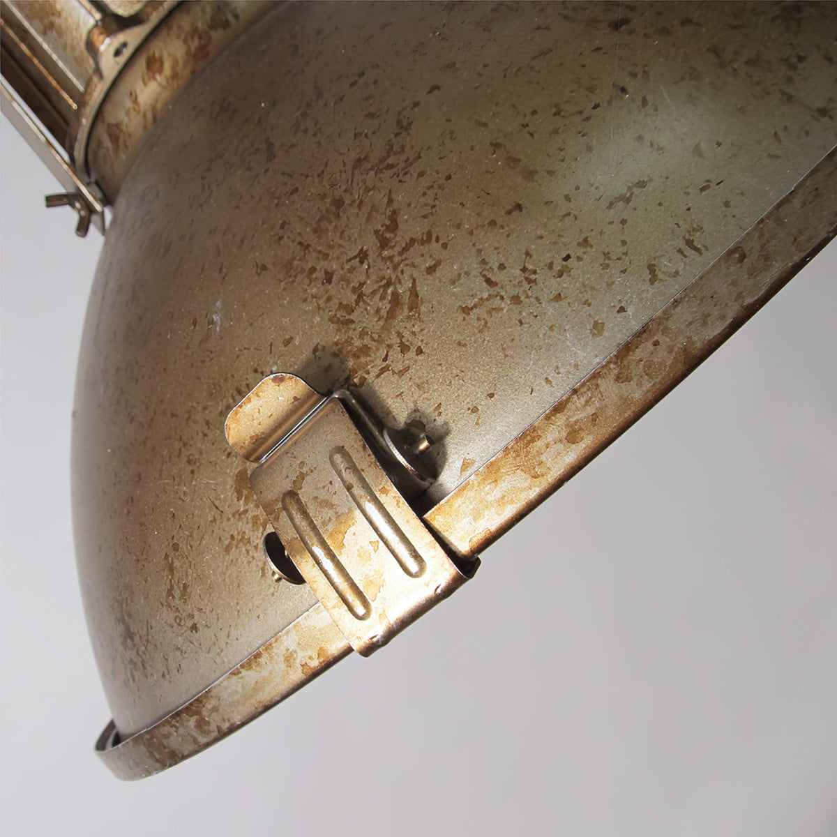 mercana-zaio-pendant-light