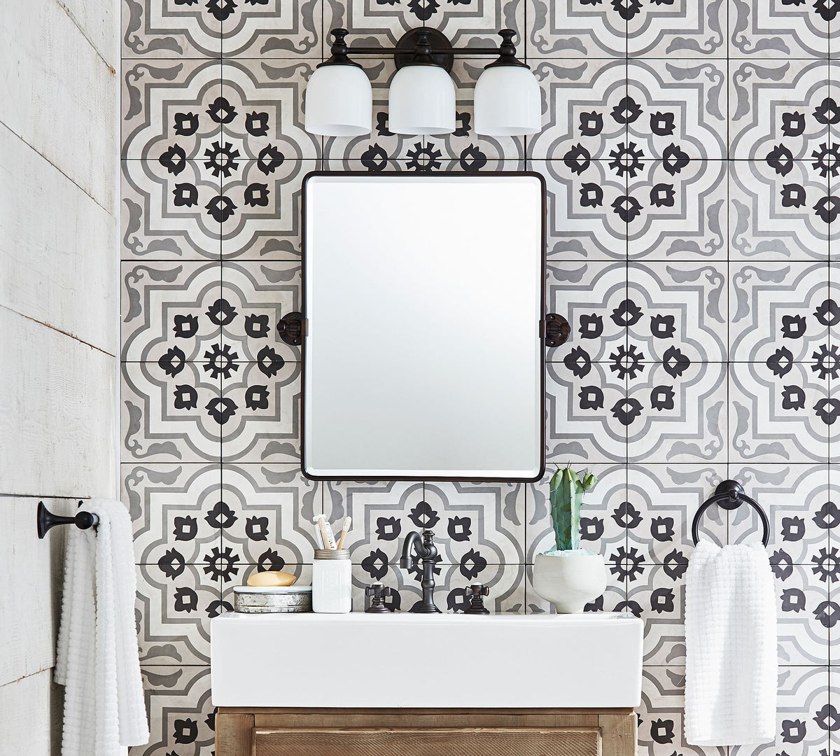 chart-short-arm-sconce