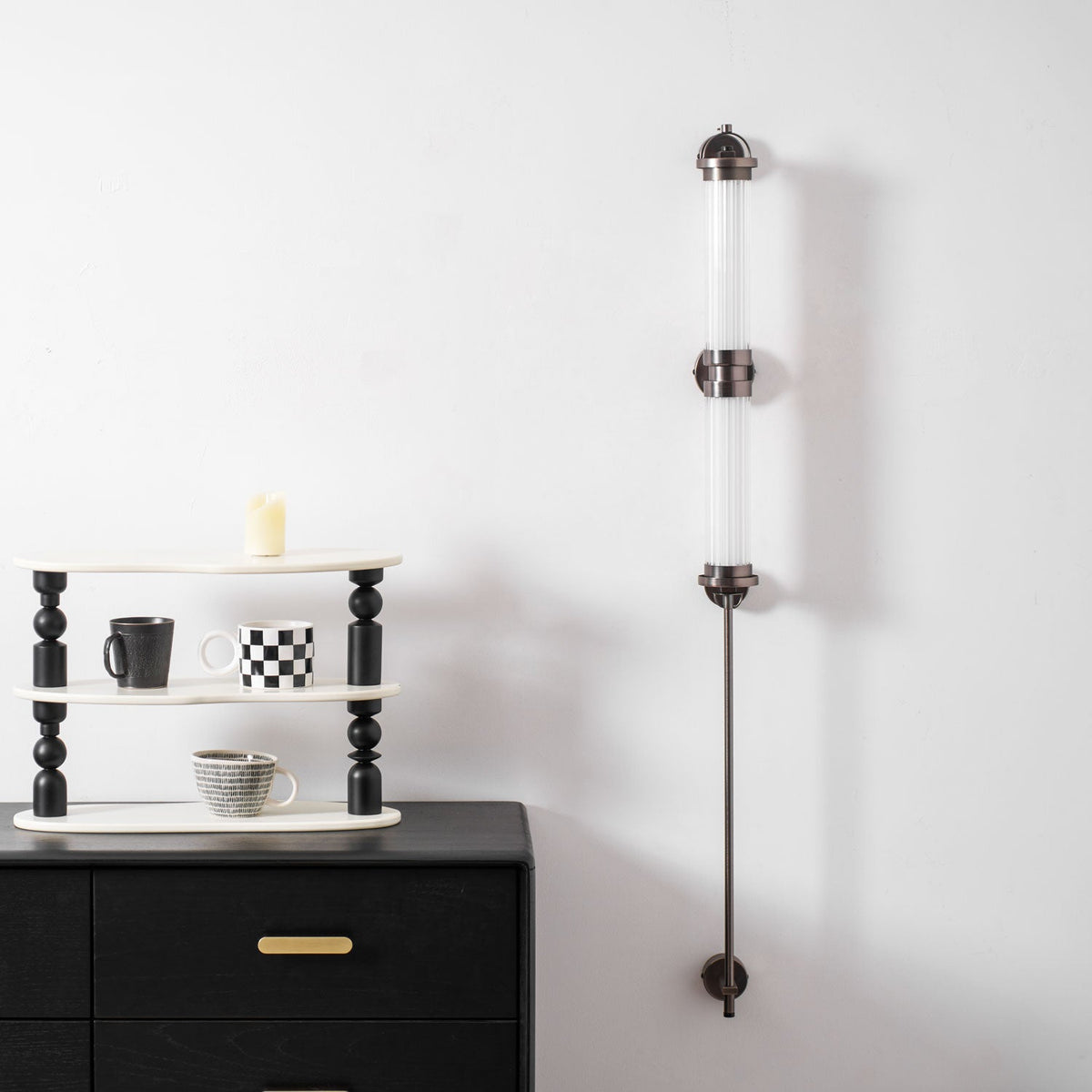 meridian-vertical-wall-sconce