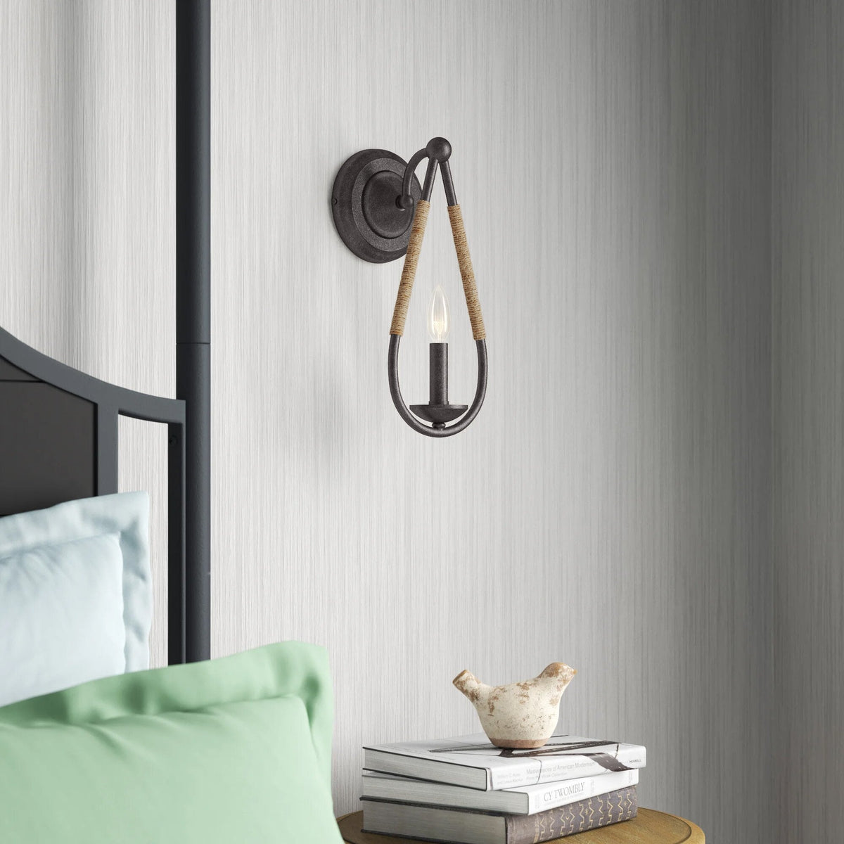 meridian-wall-lamp