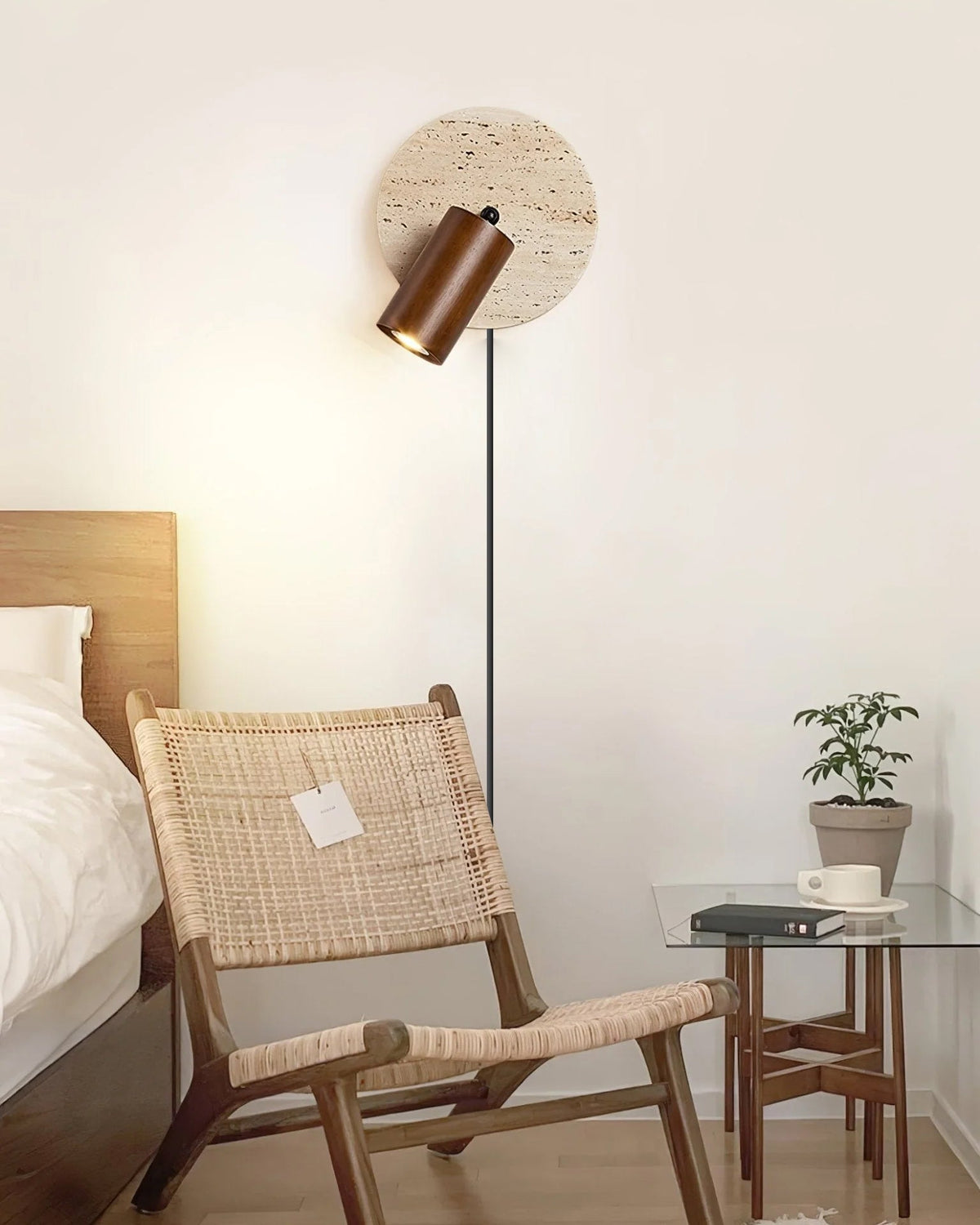 miadi-plug-in-wall-lamp