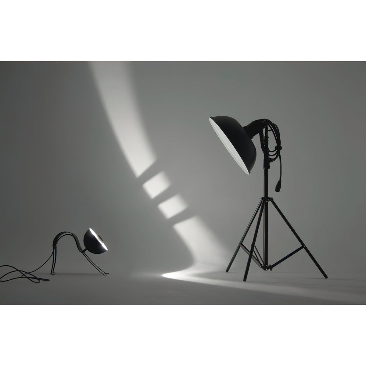 micha-cat-table-lamp