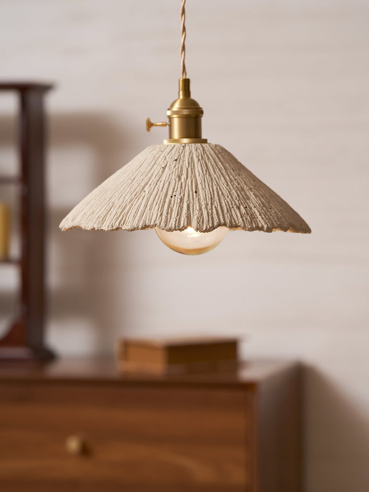 microcement-pendant-lamp
