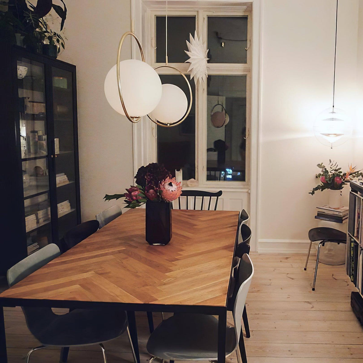 mila-brass-pendant-lamp