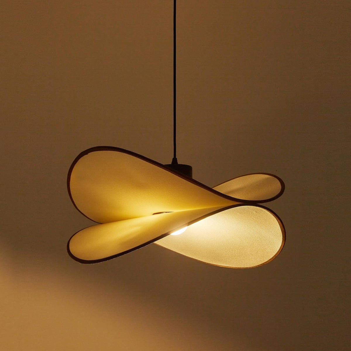 miley-pendant-lamp