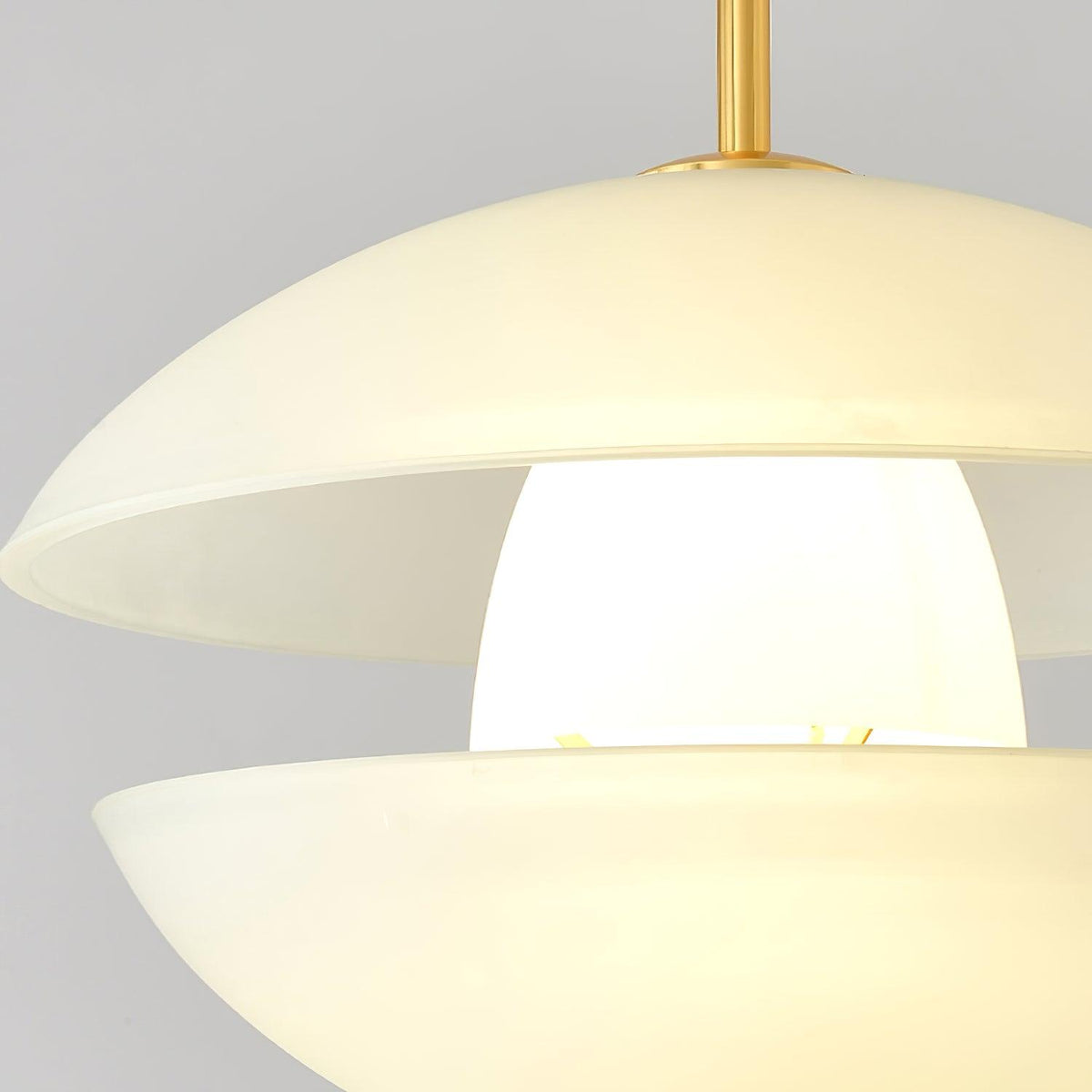 Miller Shell Pendant Light – Modern Glass & Metal Hanging Lamp for Dining, Kitchen, Bedroom