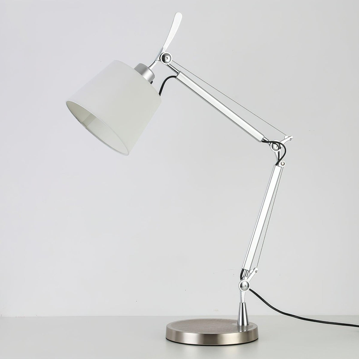 miniature-table-lamp
