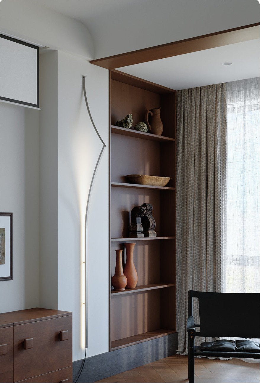 Sculptural Ribbon LED Wall Sconce in Silver – Modern Minimalist Lighting