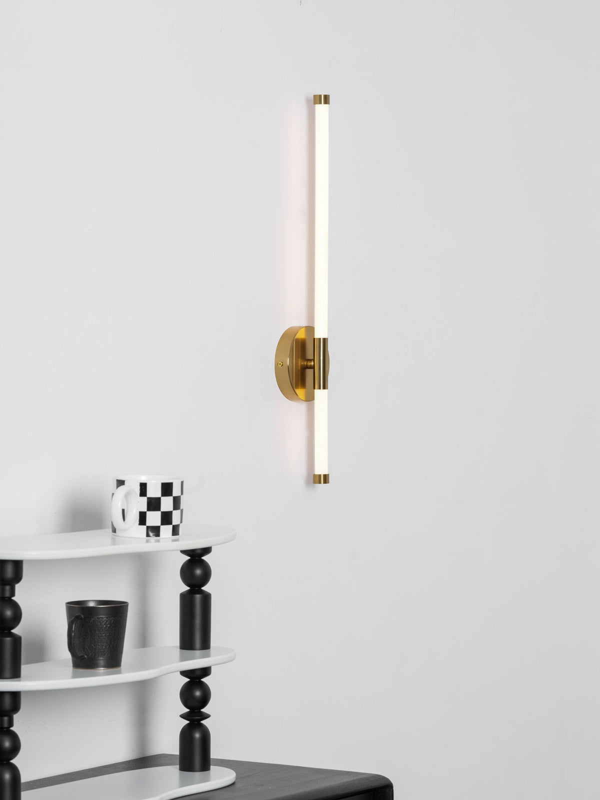 Linear LED Wall Sconce in Gold or Black for Modern Interiors