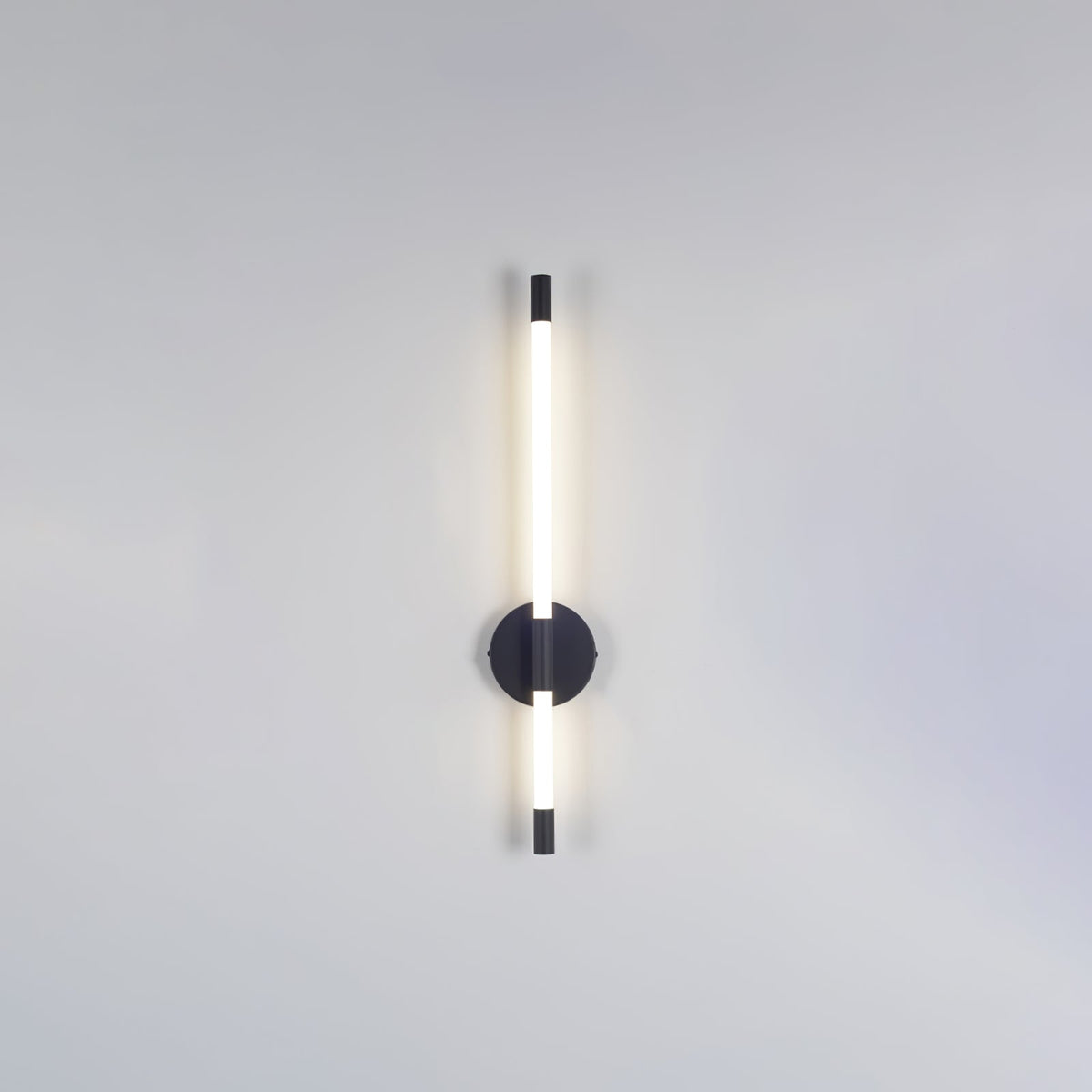 Linear LED Wall Sconce in Gold or Black for Modern Interiors