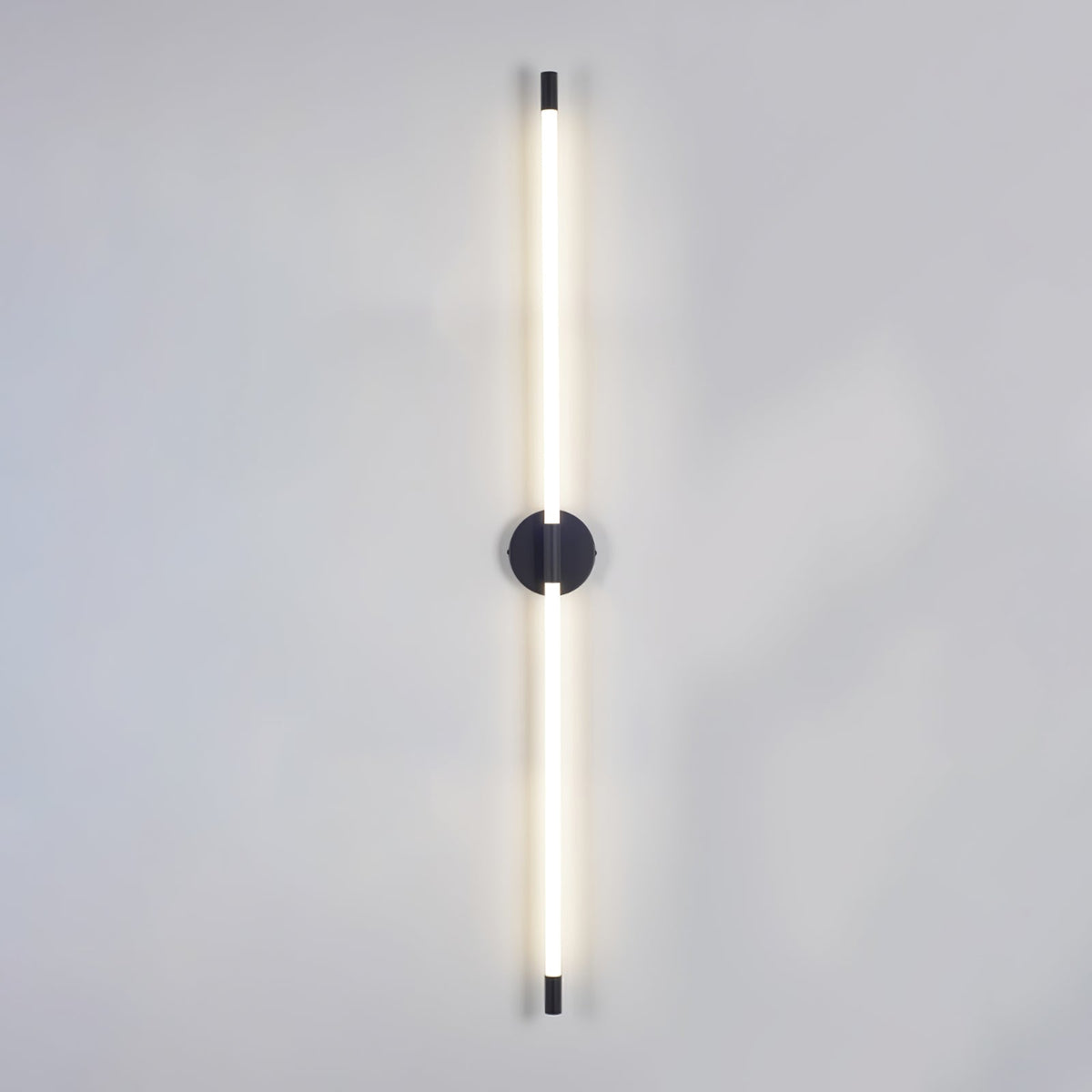 Linear LED Wall Sconce in Gold or Black for Modern Interiors