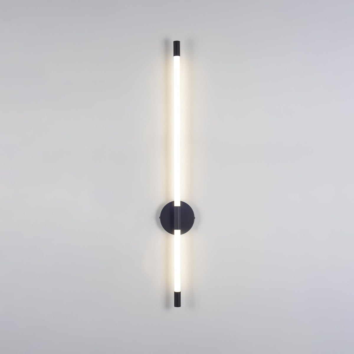 Linear LED Wall Sconce in Gold or Black for Modern Interiors
