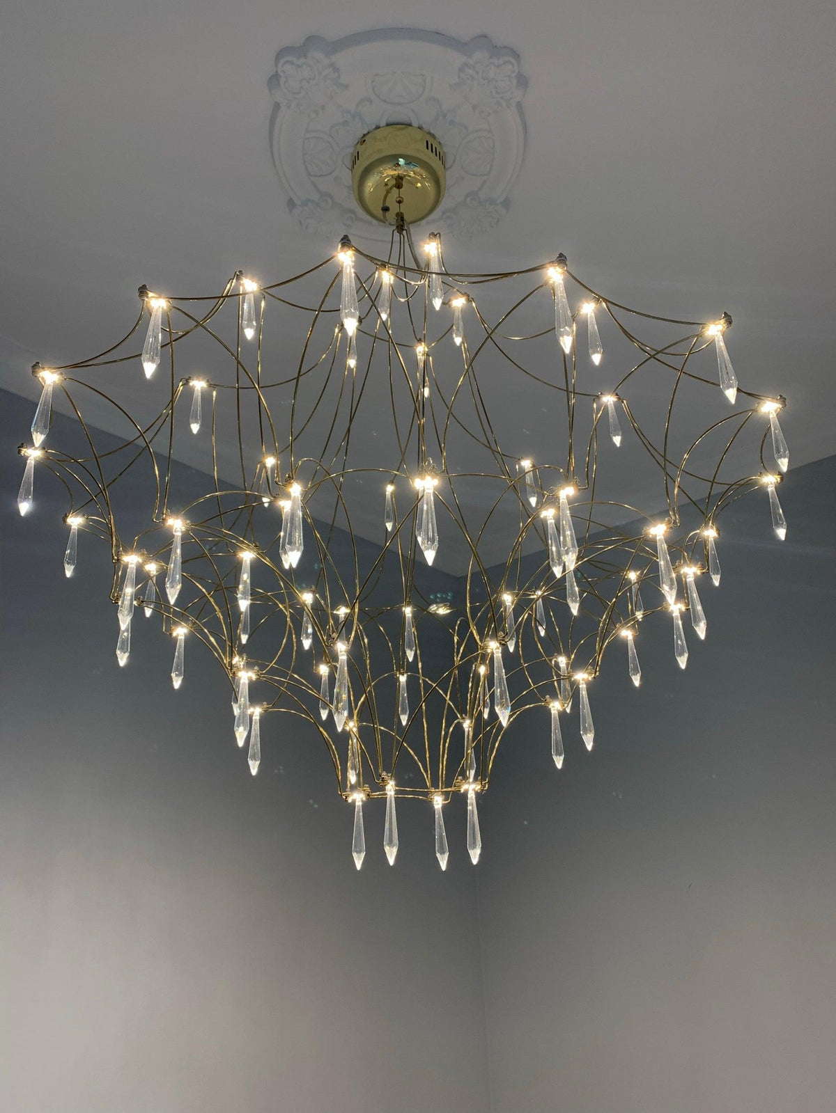 Mira_Chandeliers