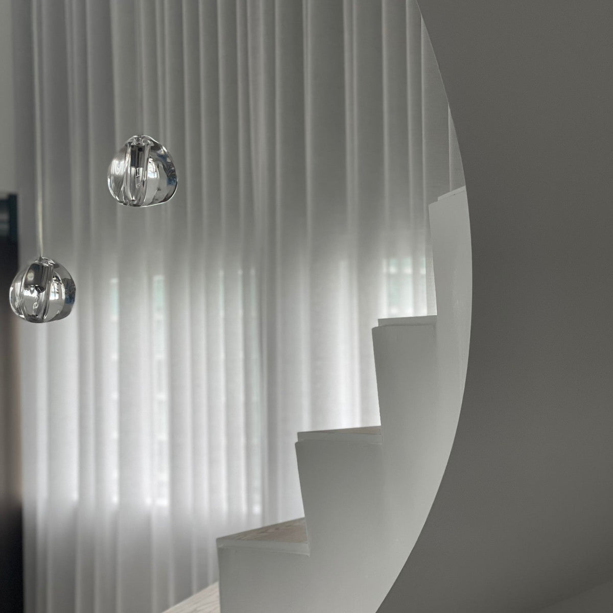 Cherry Crystal Pendant Light – Handcrafted Modern Chandelier