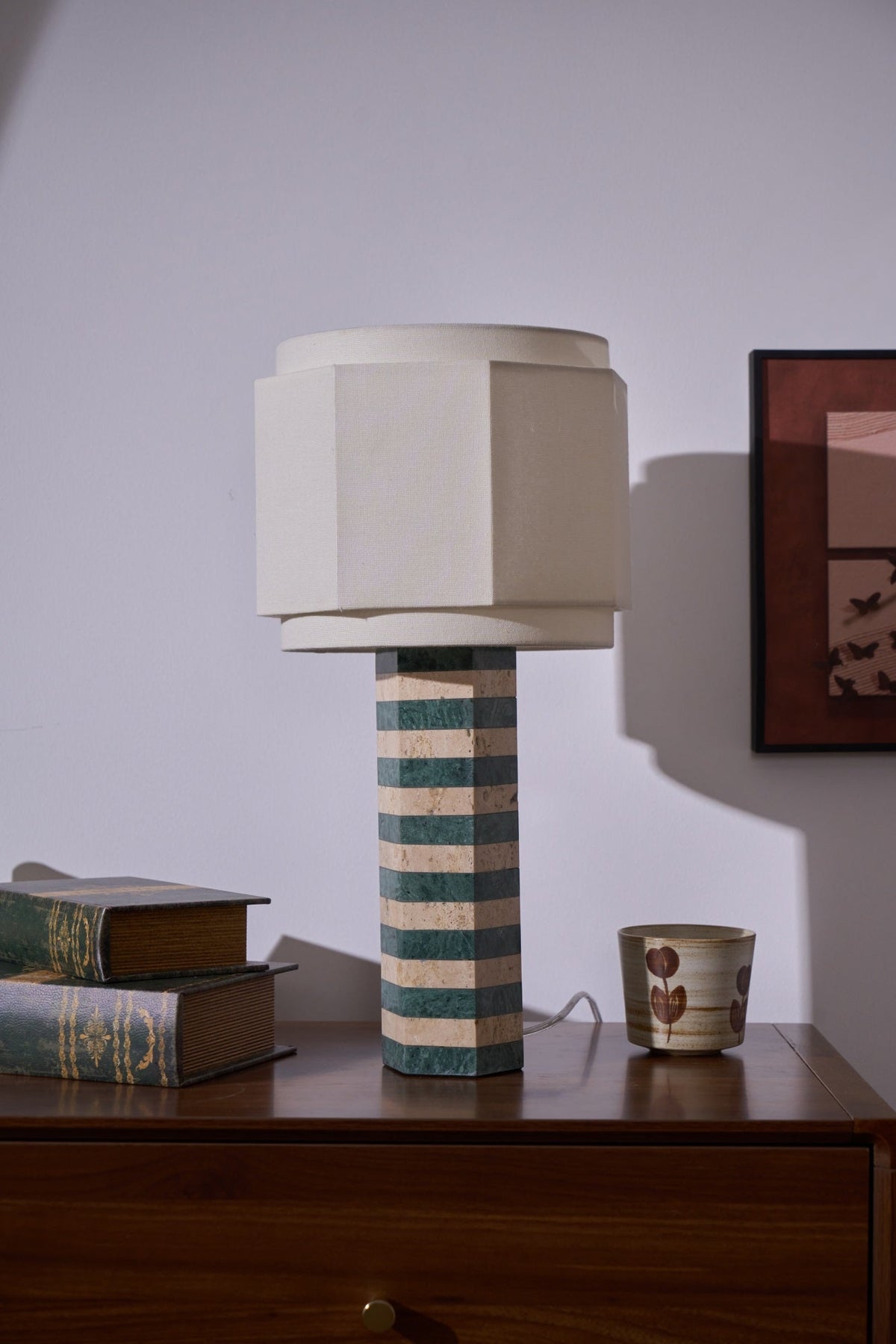 Modari Striped Stone Table Lamp – Travertine & Marble Sculptural Accent Light