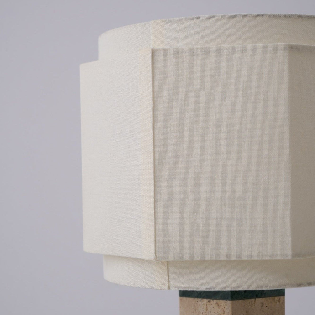 Modari Striped Stone Table Lamp – Travertine & Marble Sculptural Accent Light