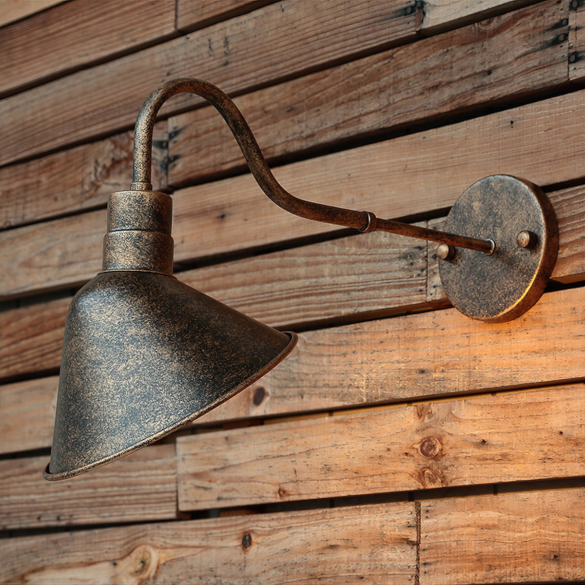 moddeny-wall-lamp